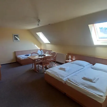 Hotel Haus Waldesruh 3*