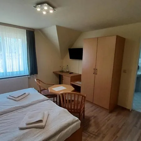 Haus Waldesruh 3* Petersdorf (Mecklenburgische Seenplatte)