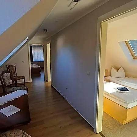 Hotell Haus Waldesruh Petersdorf (Mecklenburgische Seenplatte)