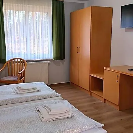 Haus Waldesruh 3* Petersdorf (Mecklenburgische Seenplatte)