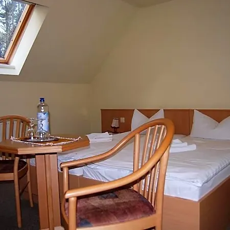 Haus Waldesruh 3* Petersdorf (Mecklenburgische Seenplatte)