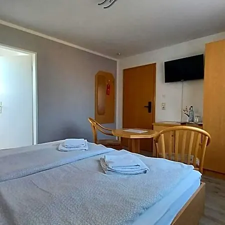 Haus Waldesruh Hotell