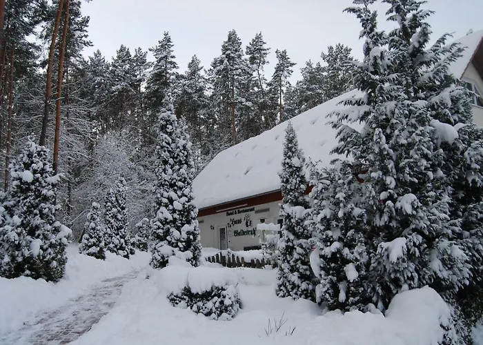 ホテル Haus Waldesruh ペータースドルフ