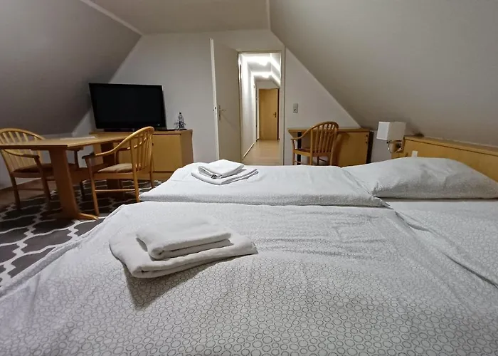 Haus Waldesruh ホテル ペータースドルフ