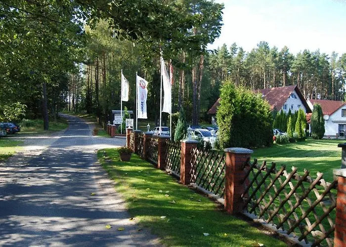 ホテル Haus Waldesruh 3*